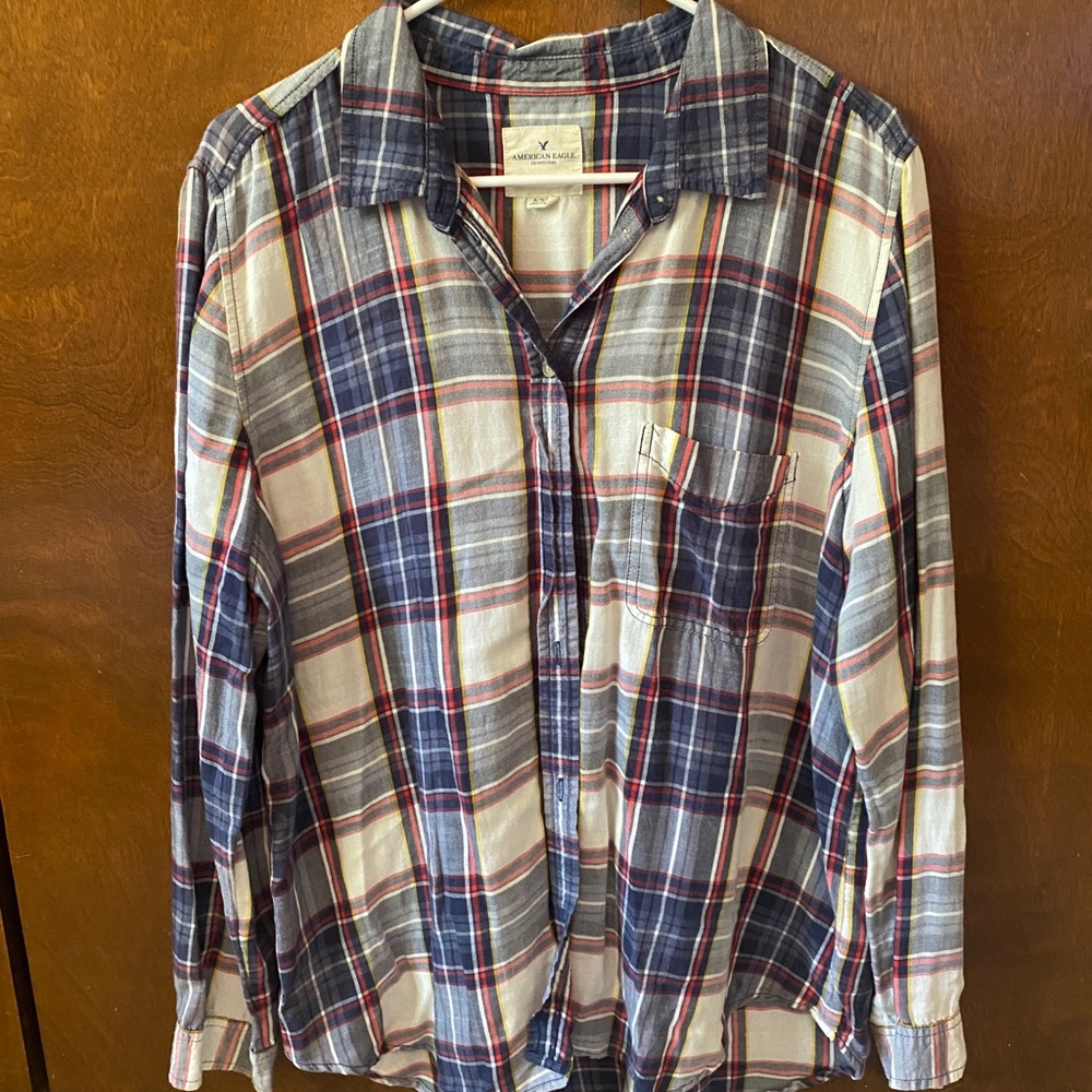 Button down - Picture 2 of 2